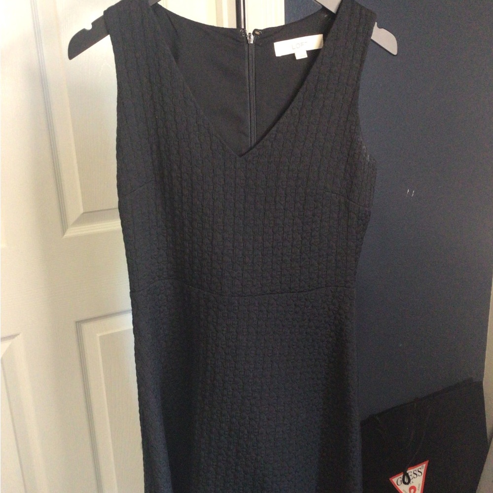 Elegant Black Sleeveless Dress